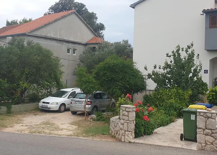 Private Apartments, Parking, Beach Distance 350 Meters