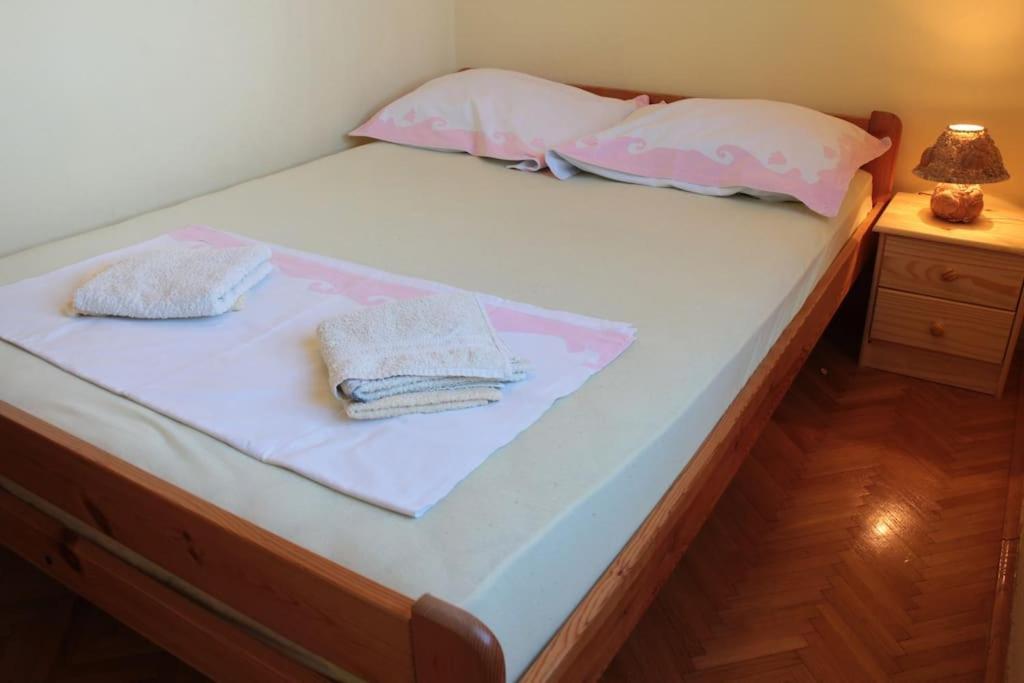 Apartamento Private Apartments, Parking, Distance 350 Meters Bibinje